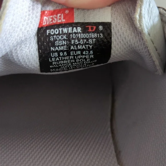 Diesel tennis shoes - Picture 9 of 9